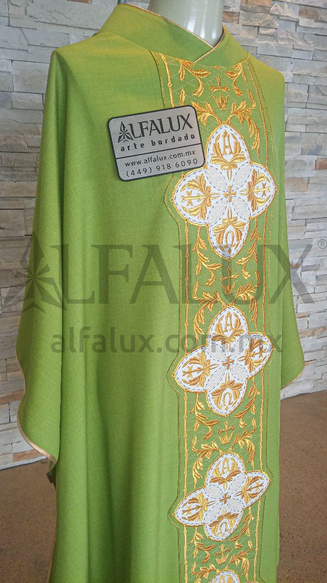 19 ORBIS SILUETA Verde Manzana Central